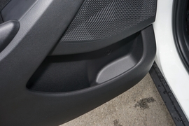 2020款起亚KX3傲跑