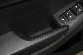 2020款起亚KX3傲跑