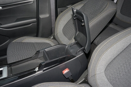 2020款起亚KX3傲跑