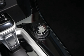 2020款起亚KX3傲跑