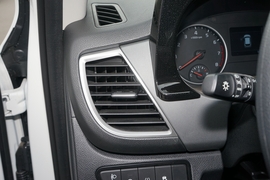 2020款起亚KX3傲跑