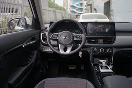 2020款起亚KX3傲跑