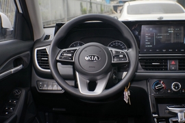 2020款起亚KX3傲跑