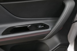 2020款海马8S