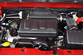 2012款长安悦翔V3