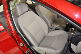 2012款长安悦翔V3
