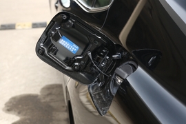 2019款丰田凯美瑞