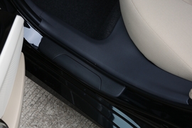 2019款丰田凯美瑞