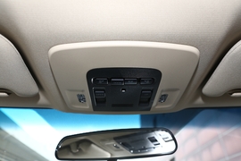 2019款丰田凯美瑞