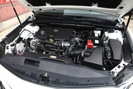 2019款丰田凯美瑞