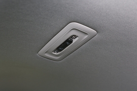 2019款丰田凯美瑞