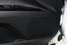 2019款丰田凯美瑞