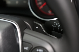 2019款丰田凯美瑞