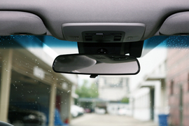 2019款丰田凯美瑞