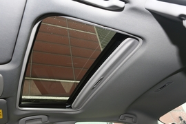 2019款丰田凯美瑞