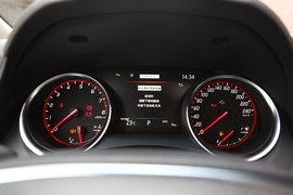 2019款丰田凯美瑞