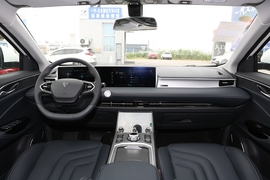 2020款合众新能源哪吒U400