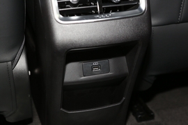 2020款奇瑞瑞虎8