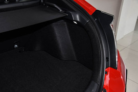 2021款本田思域两厢版