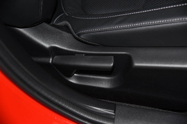 2021款本田思域两厢版