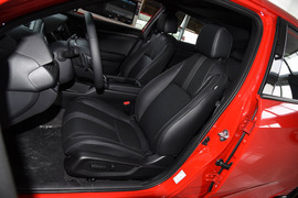 2021款本田思域两厢版