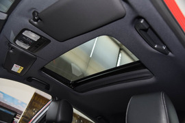 2021款本田思域两厢版