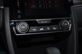 2021款本田思域两厢版