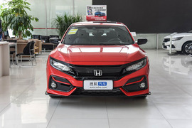 2021款本田思域两厢版