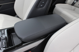 2020款起亚K5凯酷