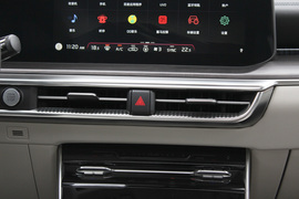 2020款起亚K5凯酷