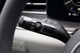 2020款起亚K5凯酷