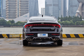 2020款起亚K5凯酷