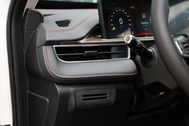 2020款星途LX乘风破浪版