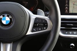 2020款宝马330i