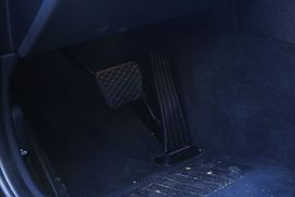 2020款宝马330i