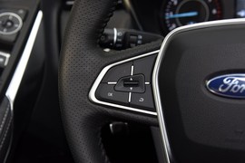 2020款福特领界S