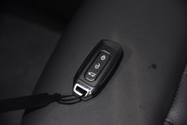 2020款福特领界S