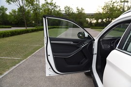 2020款福特领界S