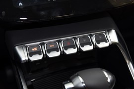 2020款福特领界S