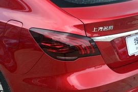 2020款名爵6