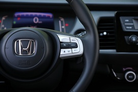   2021款本田飞度 1.5L CVT Sport 潮跑Pro 顶配版