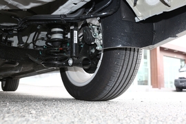 2020款新宝骏RC-5