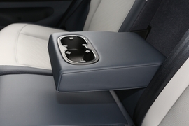 2020款新宝骏RC-5