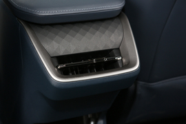 2020款新宝骏RC-5