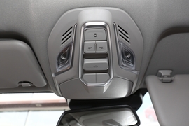 2020款新宝骏RC-5