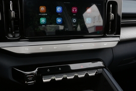 2020款新宝骏RC-5