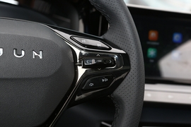 2020款新宝骏RC-5