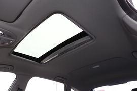 2020款新宝骏RC-5