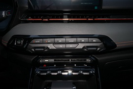 2020款新宝骏RS-3