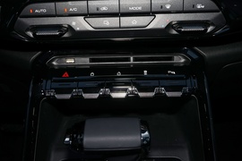 2020款新宝骏RS-3